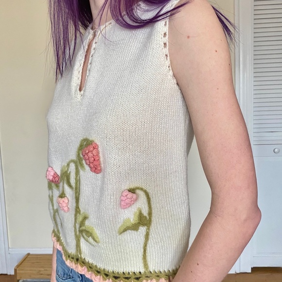 SOLD Cream Wool Knit Tank Sweater Pink Flower - Picture 3 of 13